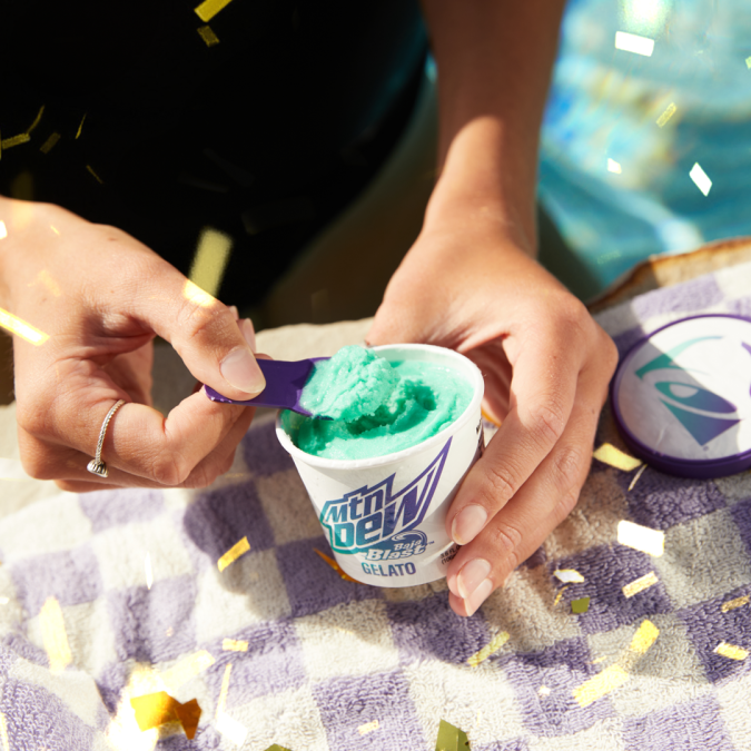 MTN DEW BAJA BLAST Gelato de edición especial.